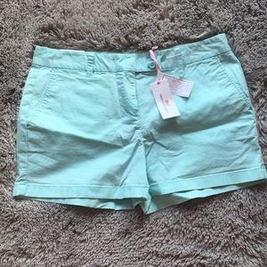 VINEYARD VINES SHORTS